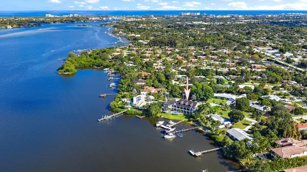 $8,950,000 | 18137 Palm Point Drive, Jupiter, FL 33458