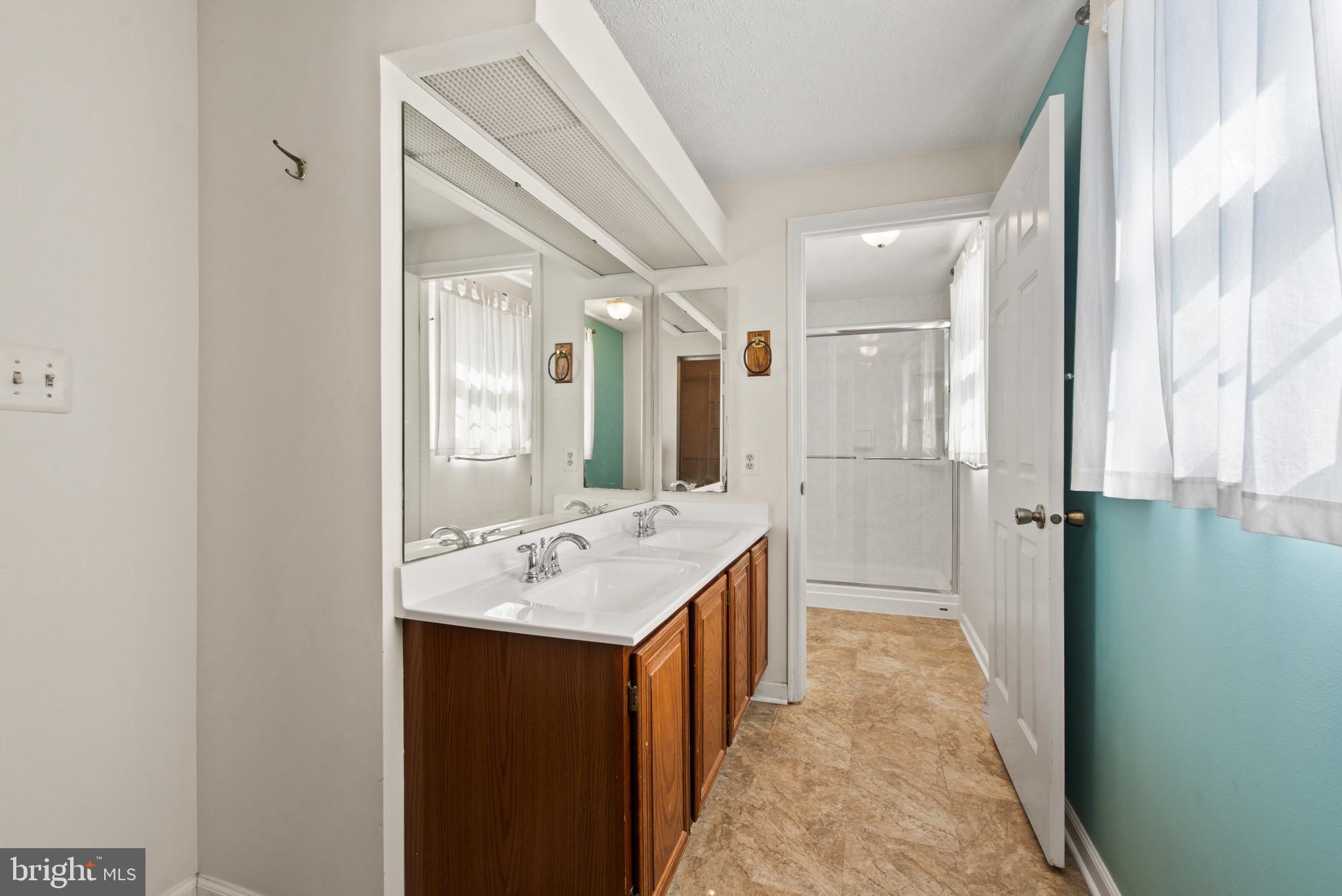 8702 Silver Hall Road Perry Hall, MD 21128 - Photo 25 of 36 Master Bath