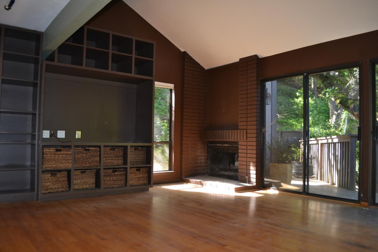 85 Bates Road Hillsborough, CA 94010 - Photo 10 of 30 Gallery Image 10