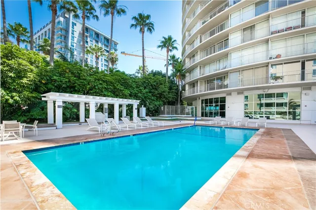 $730,000 | 700 East Ocean Boulevard, Unit 3102, Long Beach, CA 90802