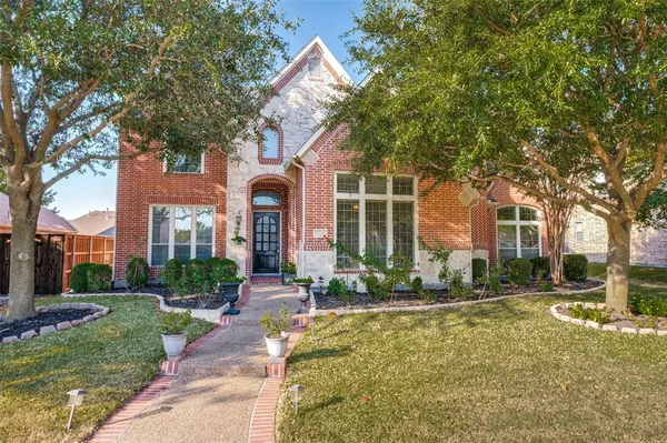 $799,999 | 10230 Burnt Mill Lane, Frisco, TX 75035