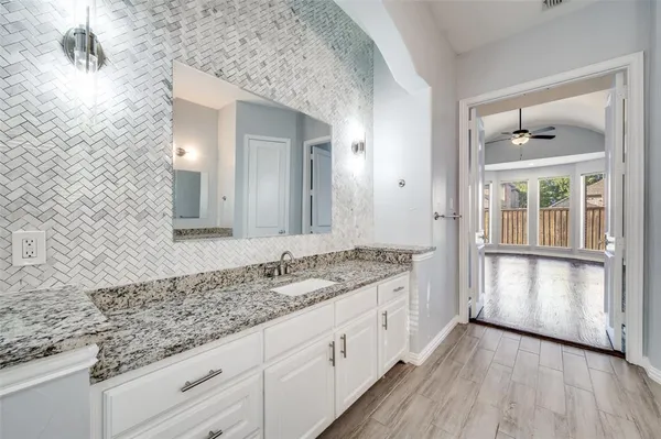 $799,999 | 10230 Burnt Mill Lane, Frisco, TX 75035