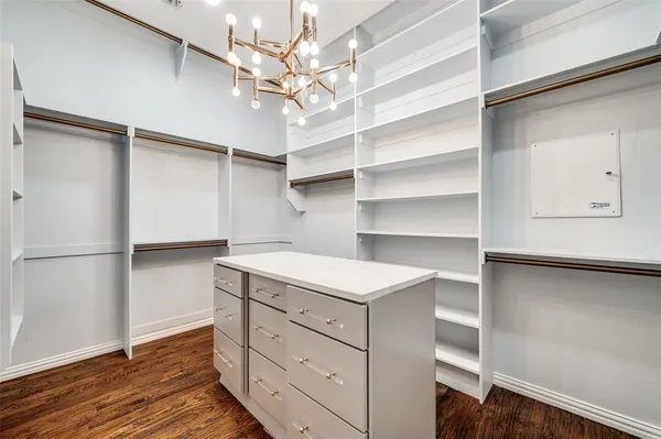 $799,999 | 10230 Burnt Mill Lane, Frisco, TX 75035