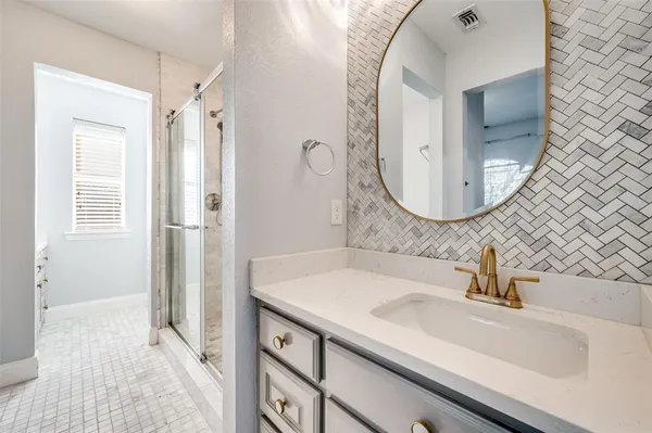 $799,999 | 10230 Burnt Mill Lane, Frisco, TX 75035