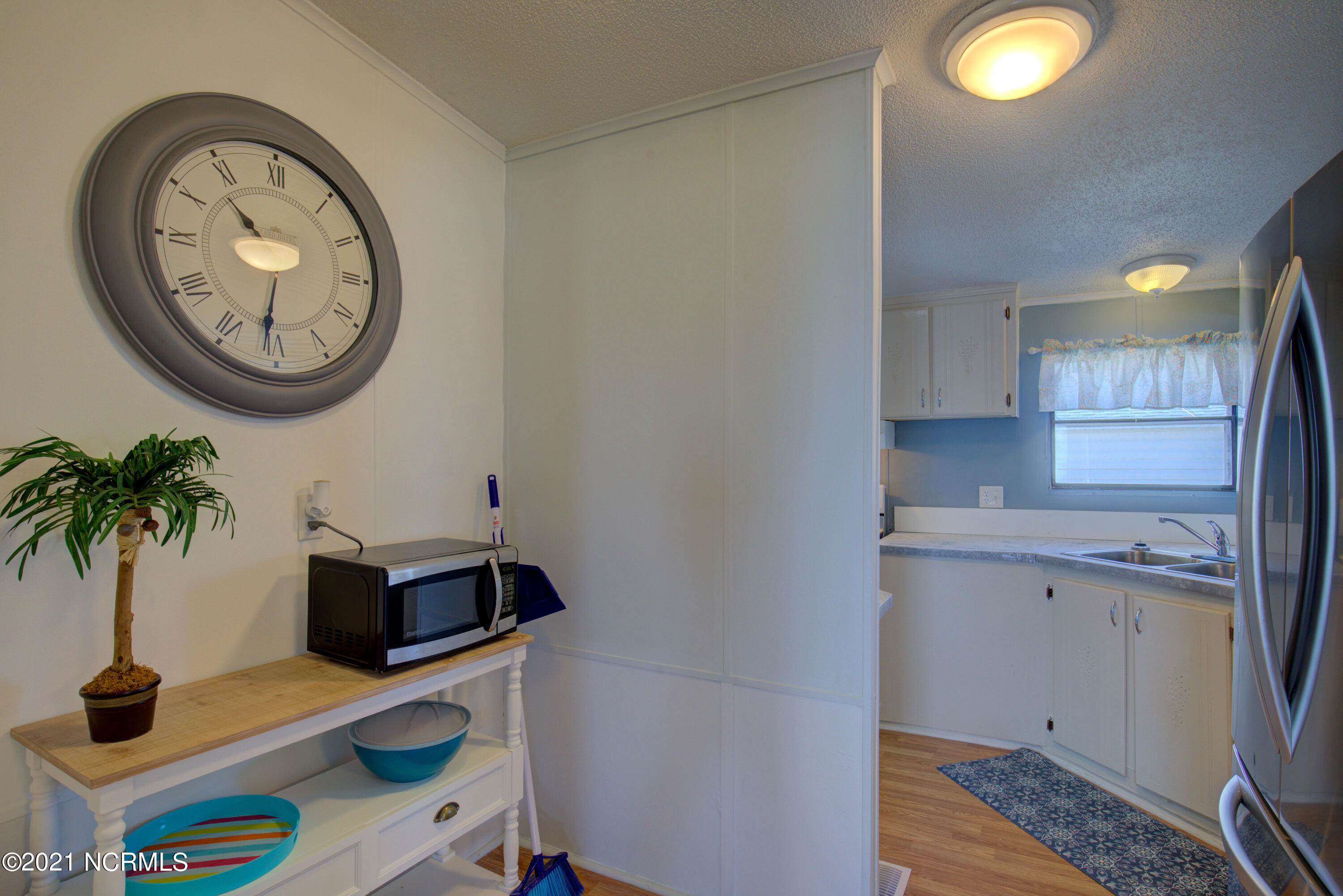 1072 Salter Path Road Atlantic Beach, NC 28512 - Photo 19 of 50 1072 Salter path - Interiors 1111_26