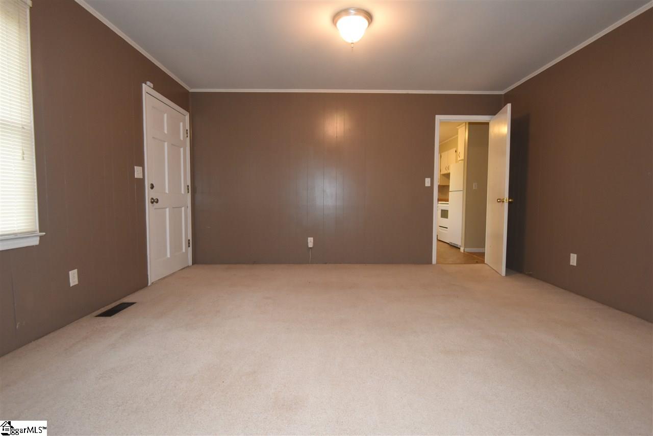 4611 Hellams Road Gray Court, SC 29645 - Photo 22 of 23