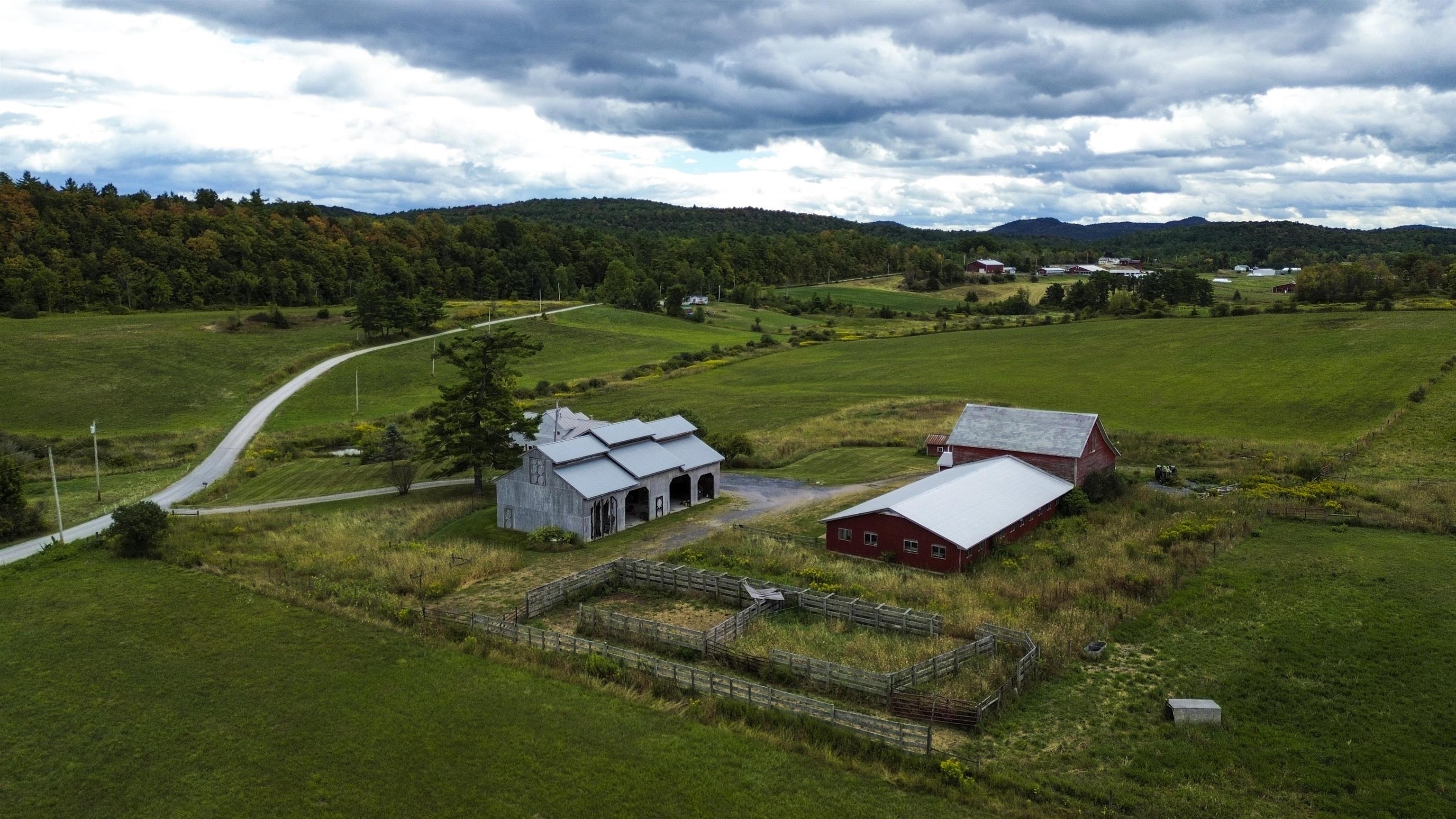 557 Pleasant Valley Road Benson, VT 05760 - Photo 34 of 46