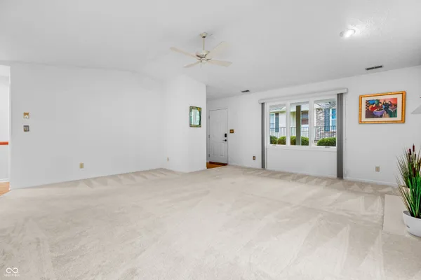 $219,999 | 7609 Farm View Circle East, Indianapolis, IN 46256