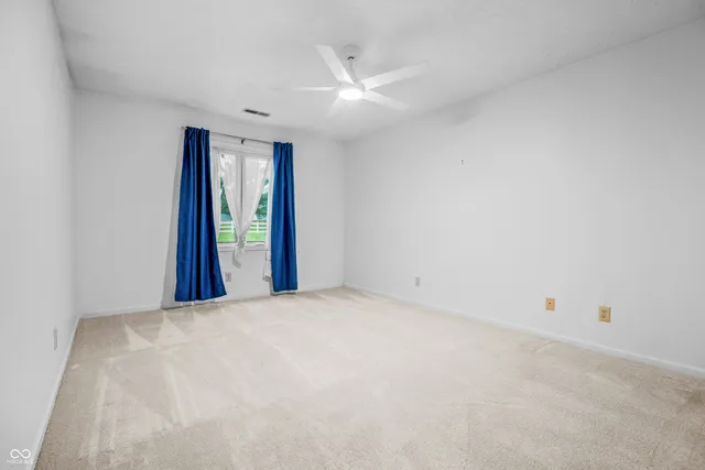 $227,900 | 7609 Farm View Circle East, Indianapolis, IN 46256