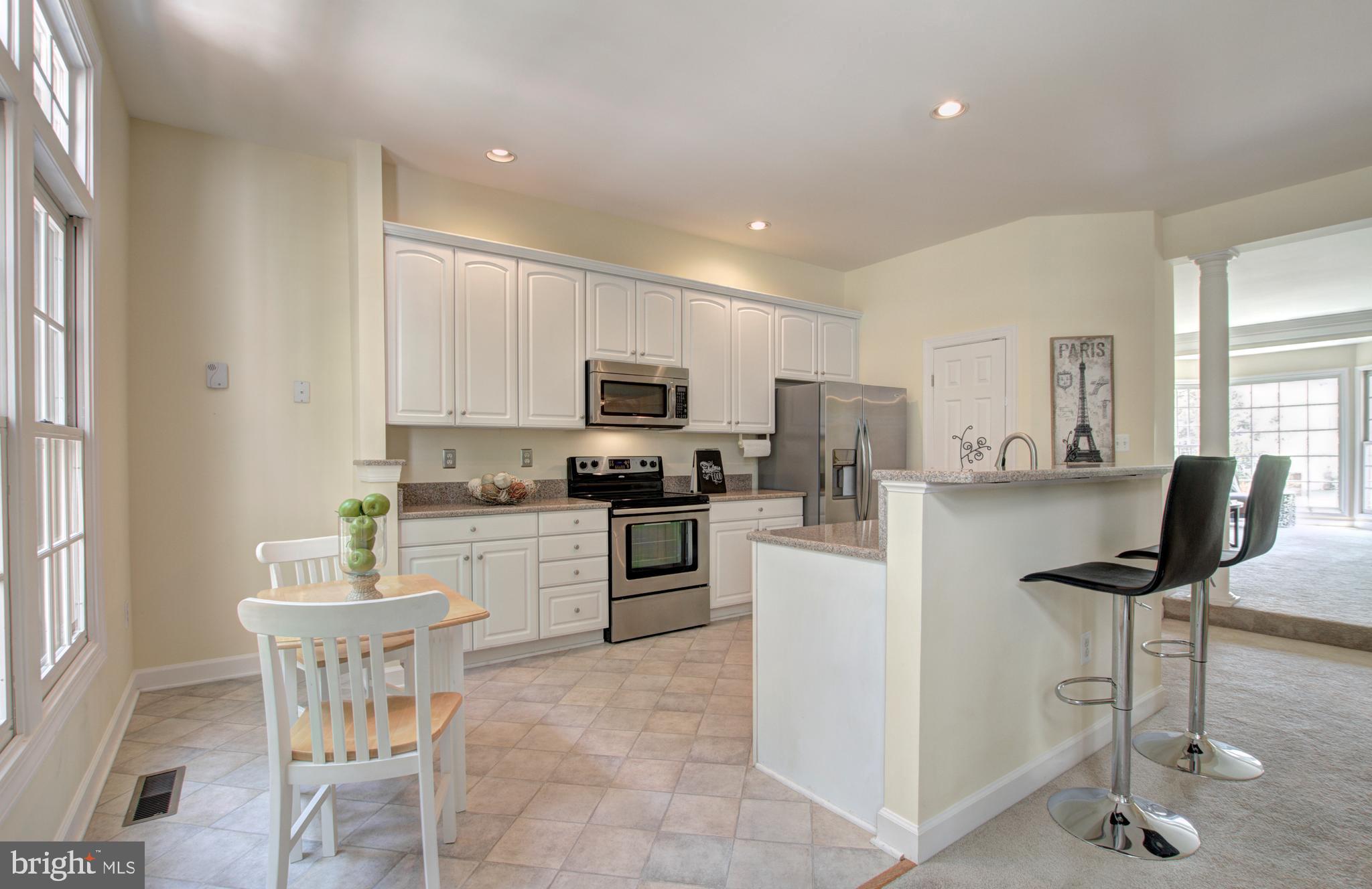6331 Simmer Circle Springfield, VA 22150 - Photo 15 of 41 Kitchen