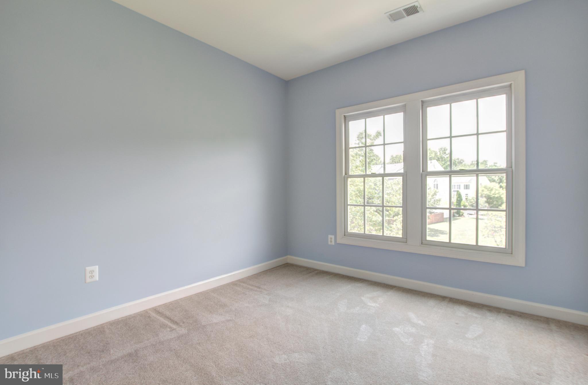 6331 Simmer Circle Springfield, VA 22150 - Photo 30 of 41 Bedroom