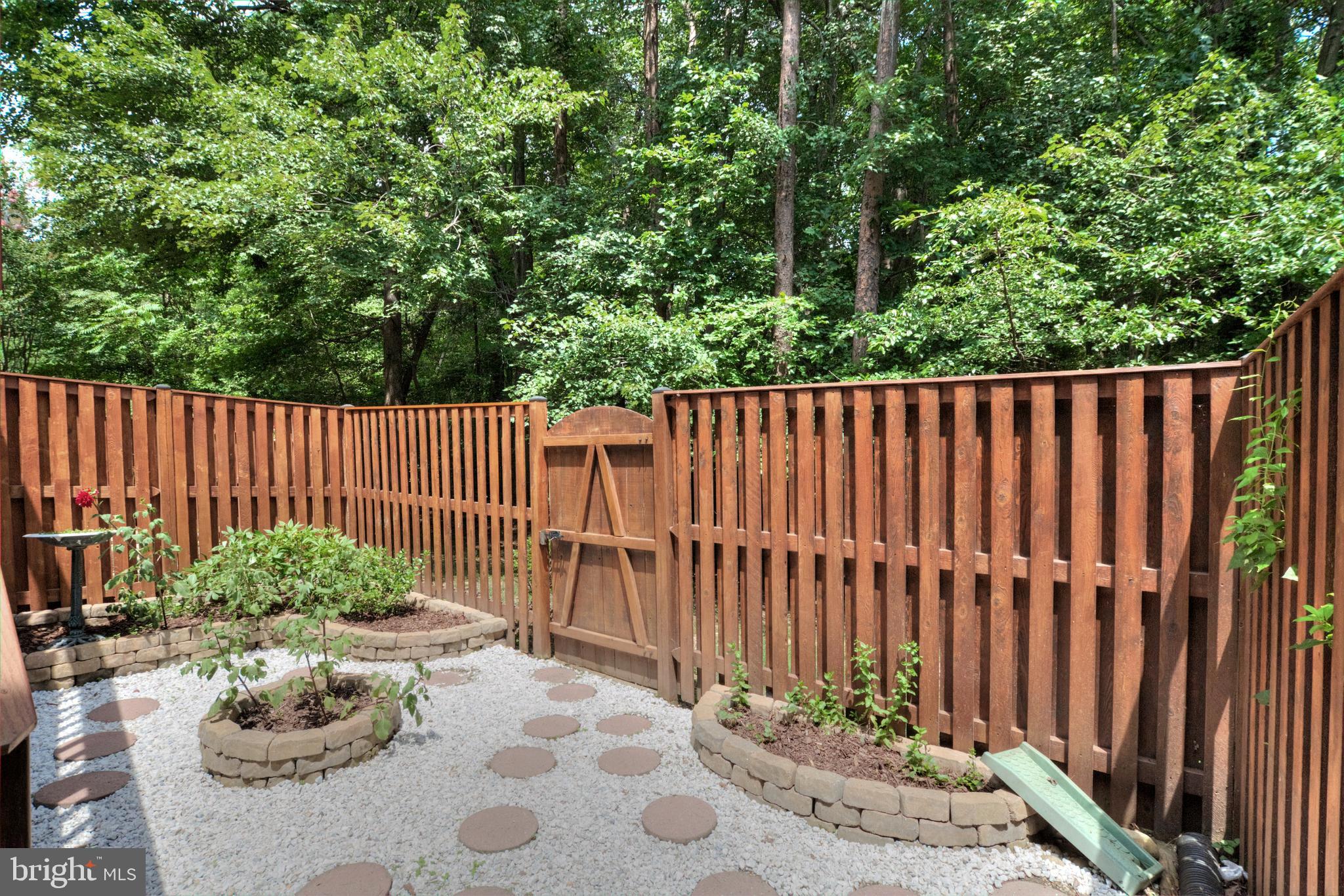 6331 Simmer Circle Springfield, VA 22150 - Photo 39 of 41 Exterior