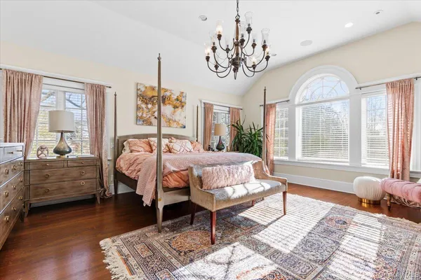 $18,000 | 47 Greenacres Avenue, Scarsdale, NY 10583