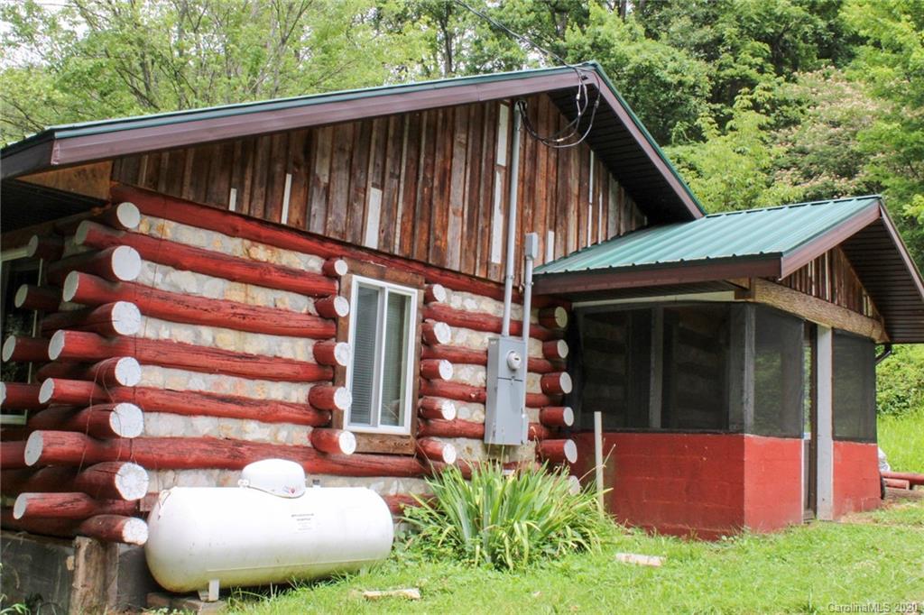 4667 East Fork Road Marshall, NC 28753 - Photo 14 of 19 Gallery Image 14