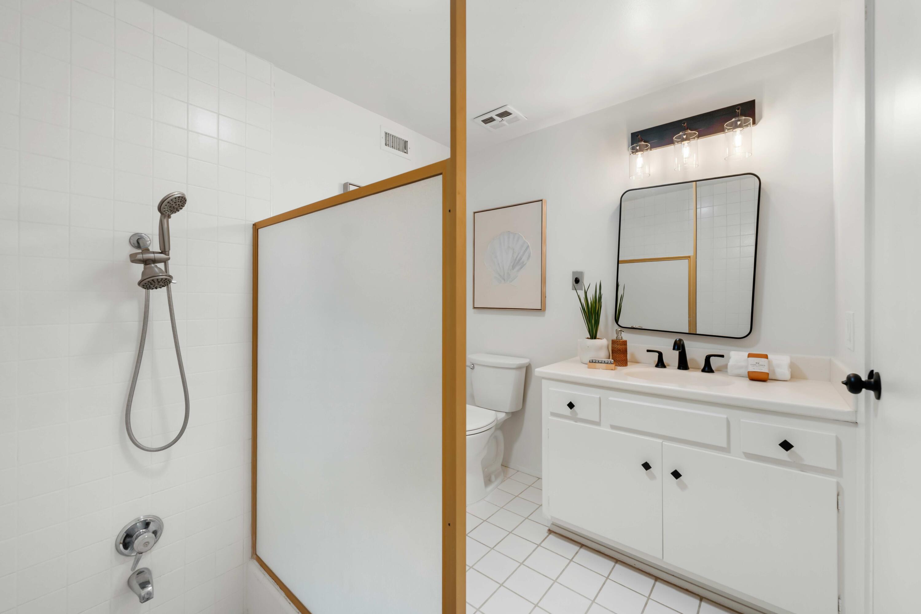 7286 Georgetown Road Goleta, CA 93117 - Photo 31 of 50 Primary bath - 7286 Georgetown Rd