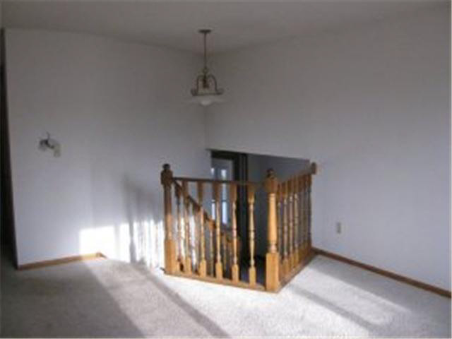 811 34 Court Rochester, MN 55901 - Photo 4 of 12