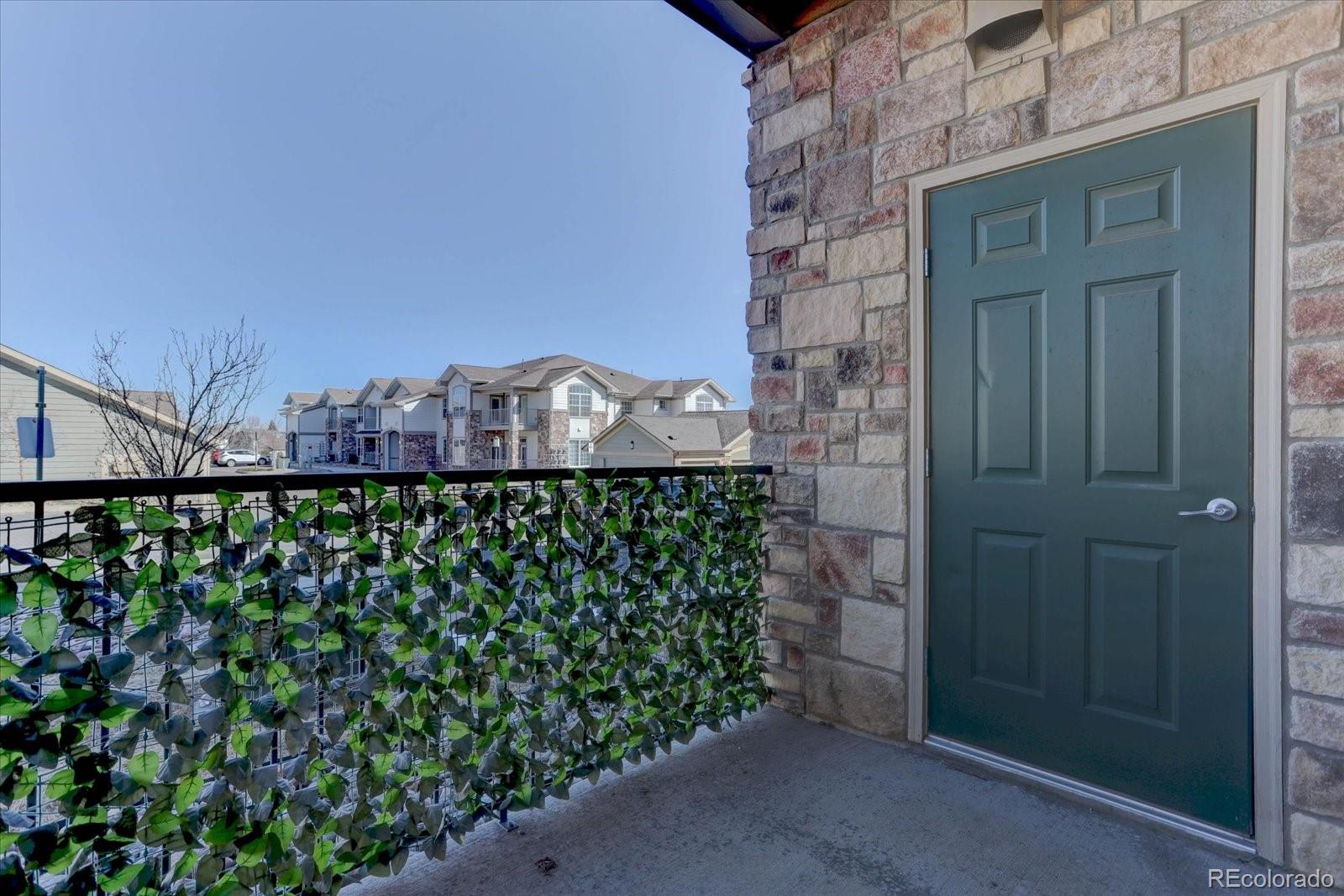 18657 Stroh Road, Unit 4107 Parker, CO 80134 - Photo 19 of 25 a view of a balcony