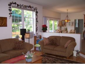 42 Nice Way Colchester, VT 05446 - Photo 6 of 12 Gallery Image 6