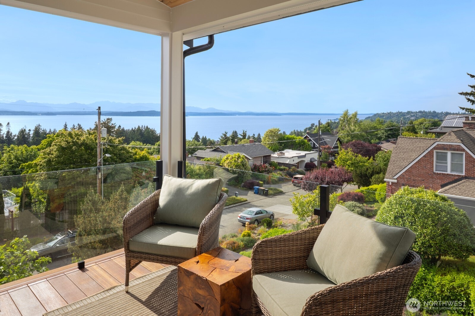 7602 44th Avenue Southwest Seattle, WA 98136 - Photo 24 of 37