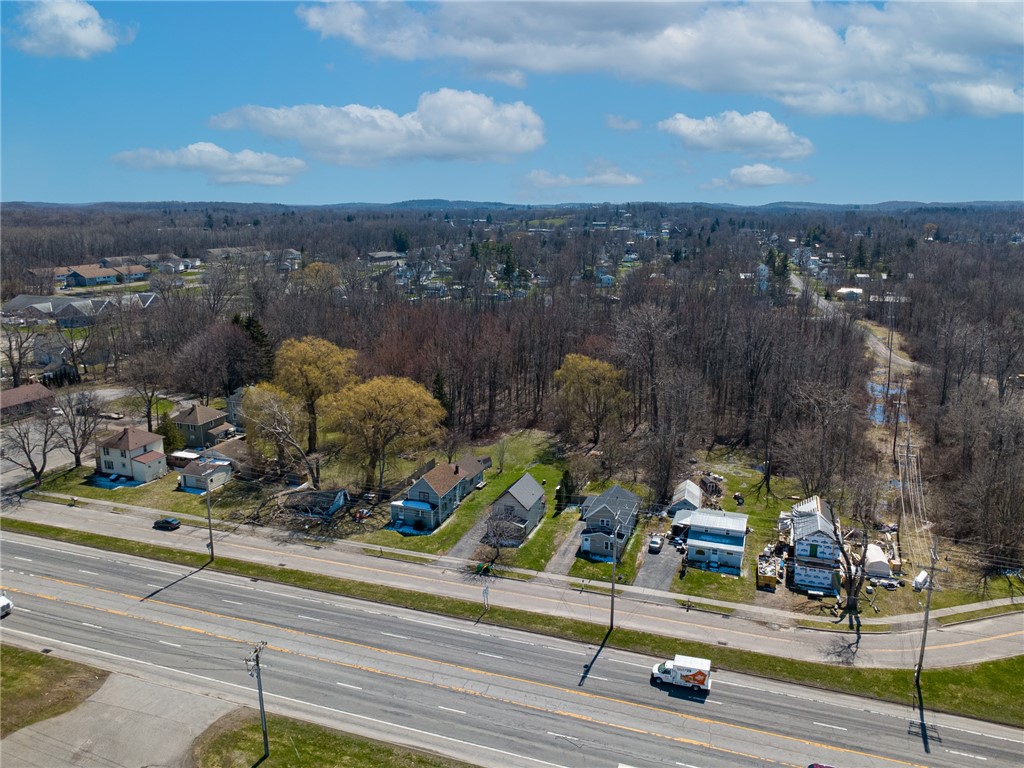 4024 Ridgeway Street Williamson, NY 14589 - Photo 25 of 28 The town is walking distance- right up Lake Ave