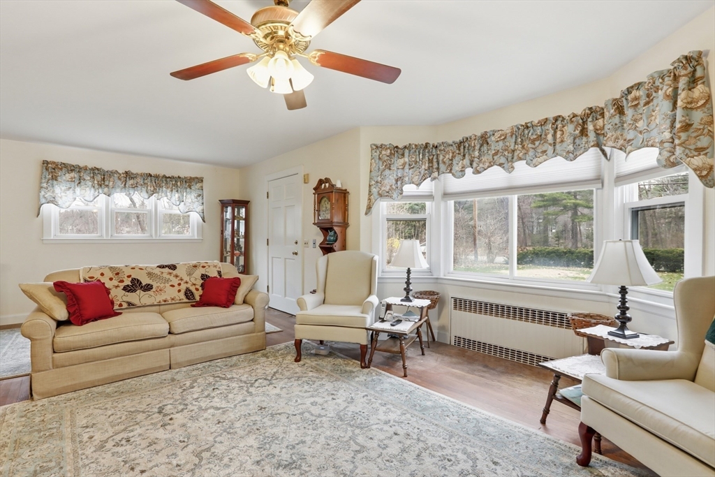 115 Ashby State Road Fitchburg, MA 01420 - Photo 9 of 31 Gallery Image 9