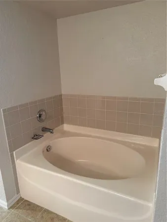 $265,000 | 1715 Hammocks Avenue, Unit 1715, Lutz, FL 33549