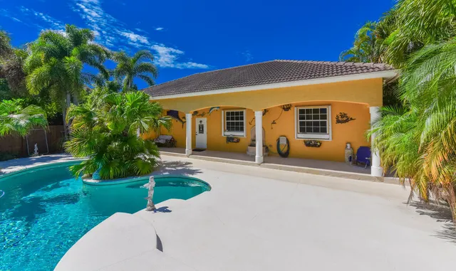 $5,200,000 | 8073 South Indian River Drive, Fort Pierce, FL 34982