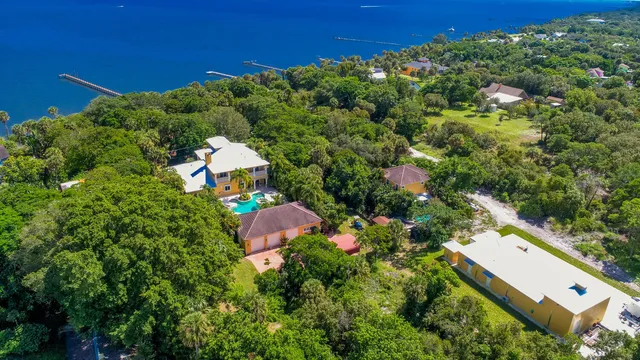 $5,200,000 | 8073 South Indian River Drive, Fort Pierce, FL 34982