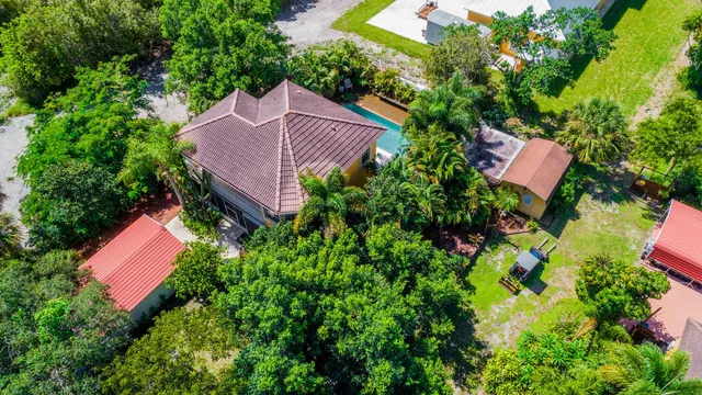 $5,200,000 | 8073 South Indian River Drive, Fort Pierce, FL 34982