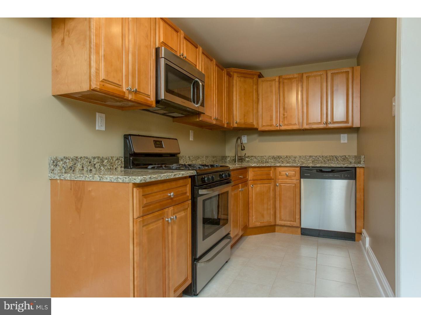 5205 North Springfield Road Clifton Heights, PA 19018 - Photo 7 of 14