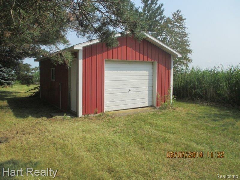 135 East Cooper Road Sandusky, MI 48471 - Photo 7 of 24 041.jpg