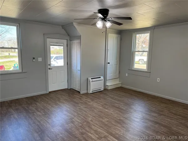 $159,900 | 402 East Eickhoff Street, Cole Camp, MO 65325