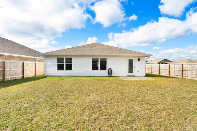 $2,150 | 4366 Winged Elm Court, Pace, FL 32571