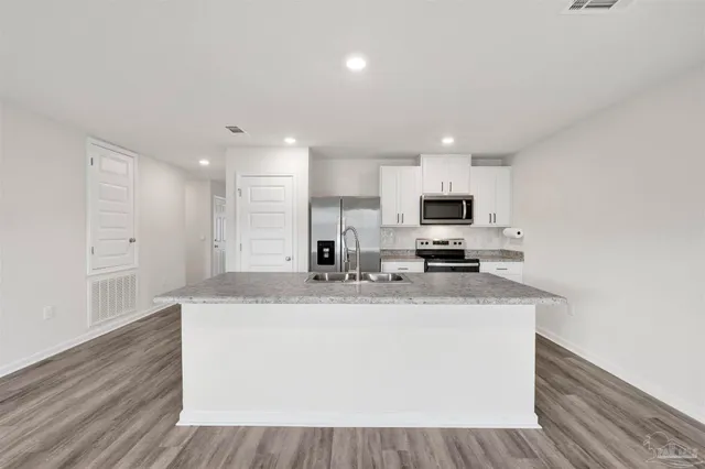 $2,150 | 4366 Winged Elm Court, Pace, FL 32571