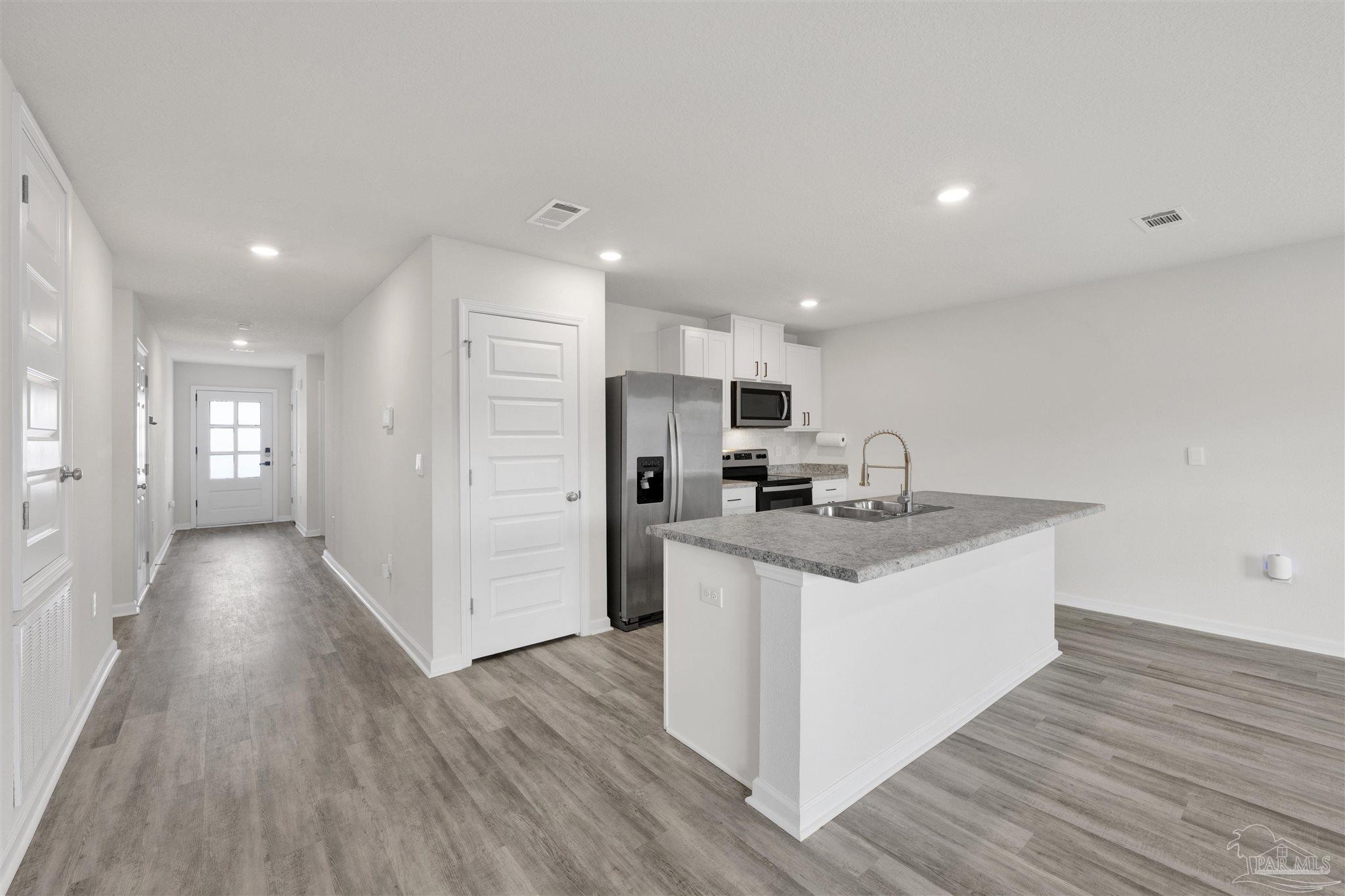 4366 Winged Elm Court Pace, FL 32571 - Photo 5 of 25