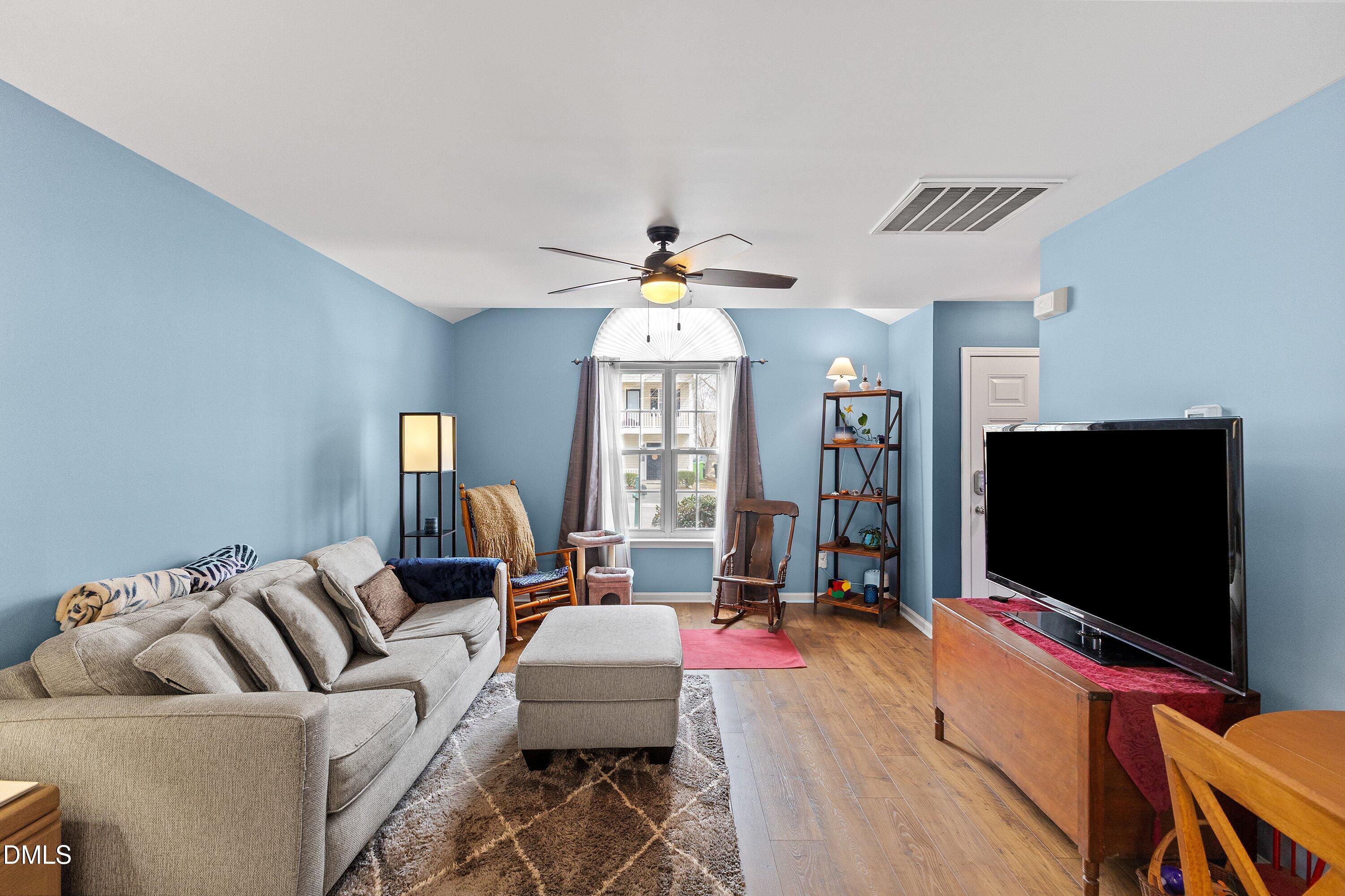 2331 Whistling Straits Way Raleigh, NC 27604 - Photo 7 of 26 10-2331 Whistling Straits Way_6383