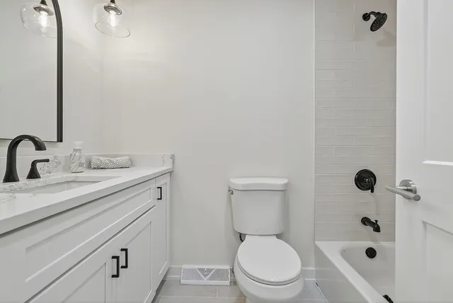 $699,900 | 1237 North Ridge Avenue, Arlington Heights, IL 60004