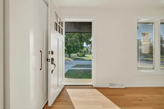 $699,900 | 1237 North Ridge Avenue, Arlington Heights, IL 60004