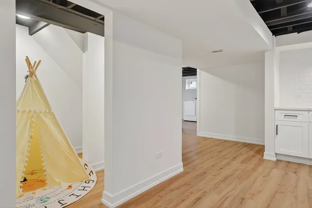 $699,900 | 1237 North Ridge Avenue, Arlington Heights, IL 60004