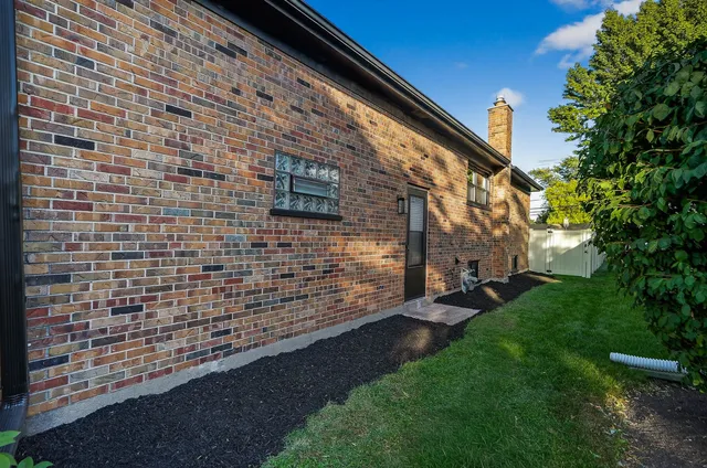 $699,900 | 1237 North Ridge Avenue, Arlington Heights, IL 60004