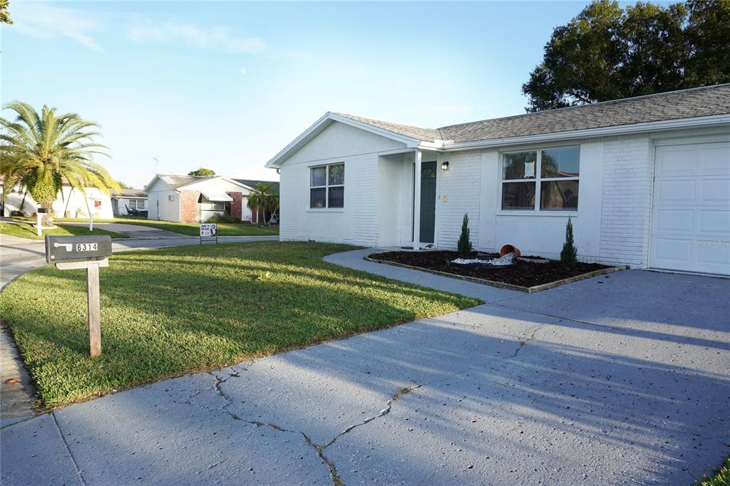 6314 Keller Drive Port Richey, FL 34668 - Photo 32 of 36
