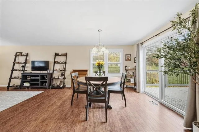 $364,900 | 207 Cricketwood Court, Cranberry Township, PA 16066