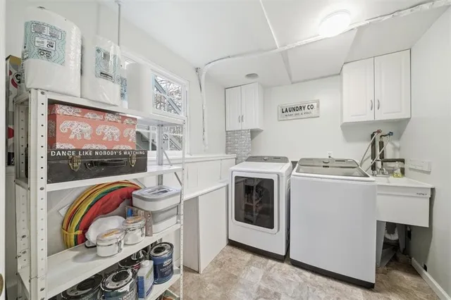 $364,900 | 207 Cricketwood Court, Cranberry Township, PA 16066