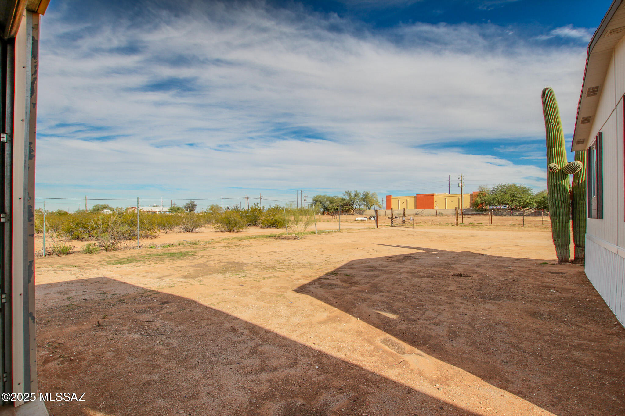 15881 West El Tiro Road Marana, AZ 85653 - Photo 29 of 41
