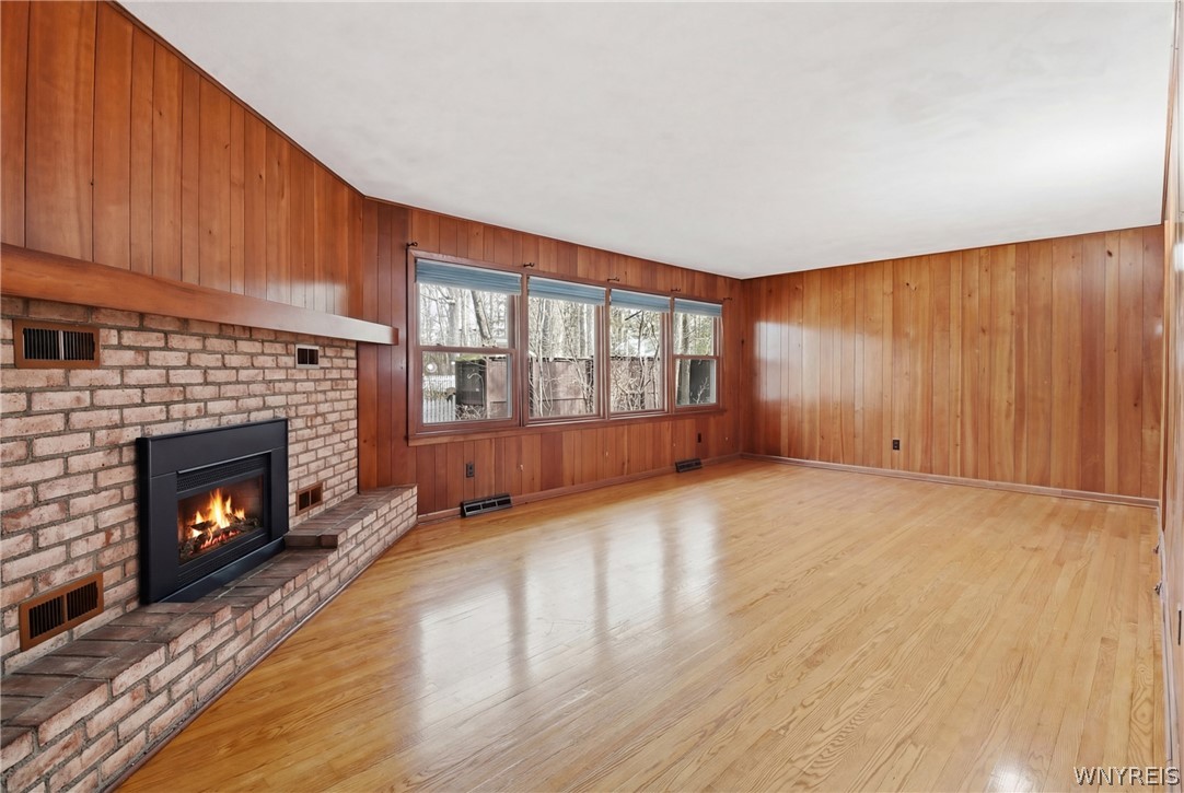 316 Comstock Road Ithaca Town, NY 14850 - Photo 2 of 27