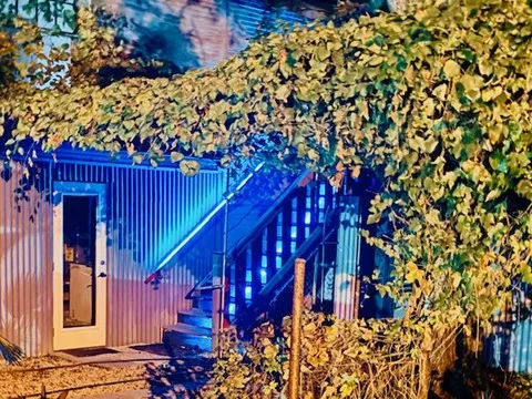 a view of a pathway of a building