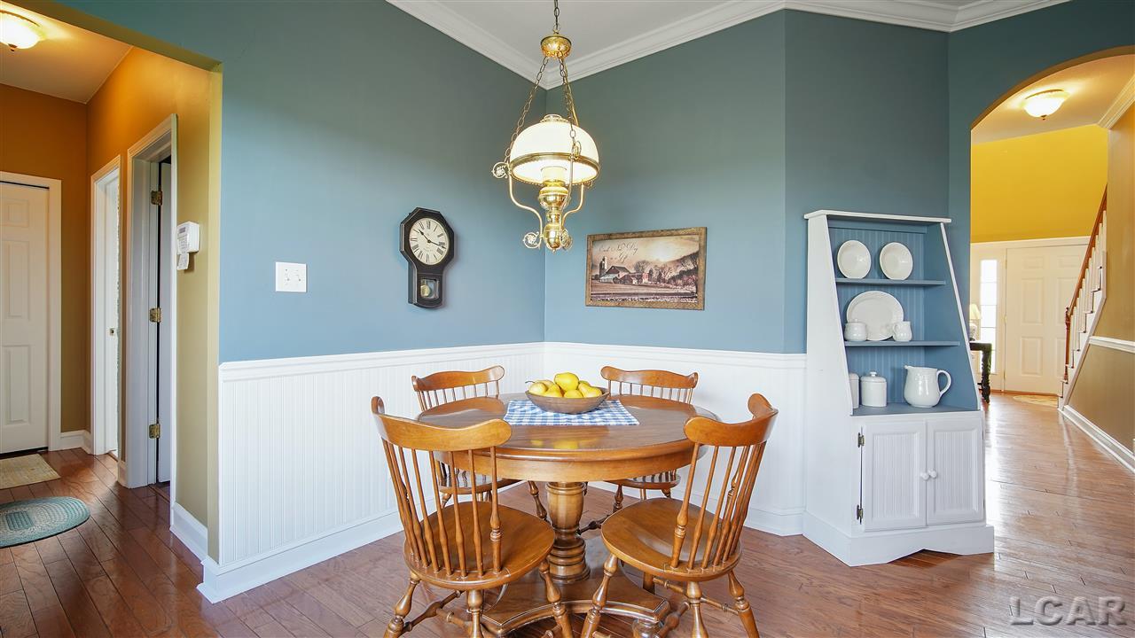9406 Burt Road Pittsford, MI 49271 - Photo 13 of 39 50023479-12.JPG