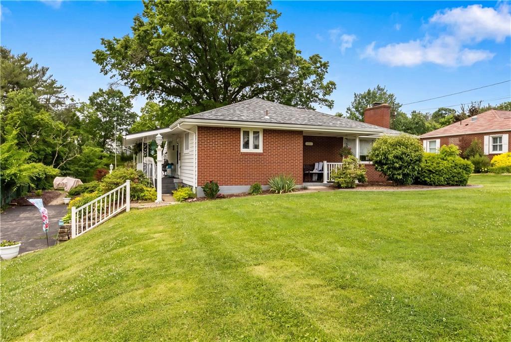 1705 Arona Road Irwin, PA 15642 - Photo 2 of 31