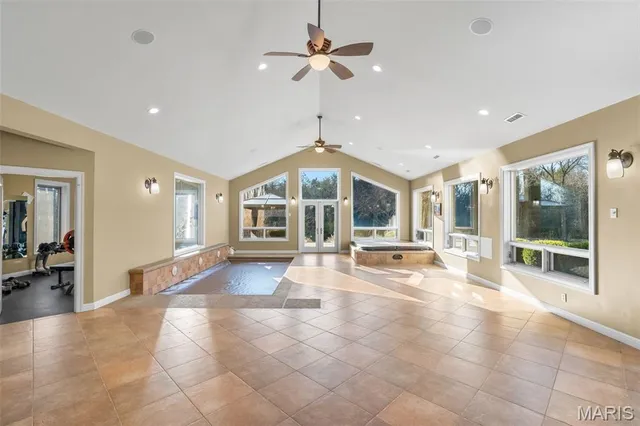 $1,025,000 | 6414 Country Club Road, Washington, MO 63090