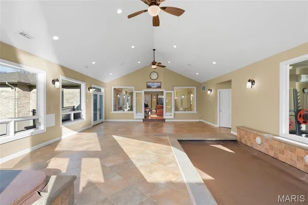 $1,025,000 | 6414 Country Club Road, Washington, MO 63090